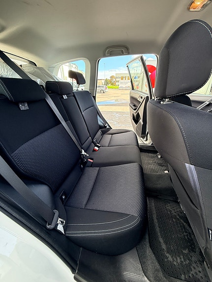 Subaru Forester 5 of 6