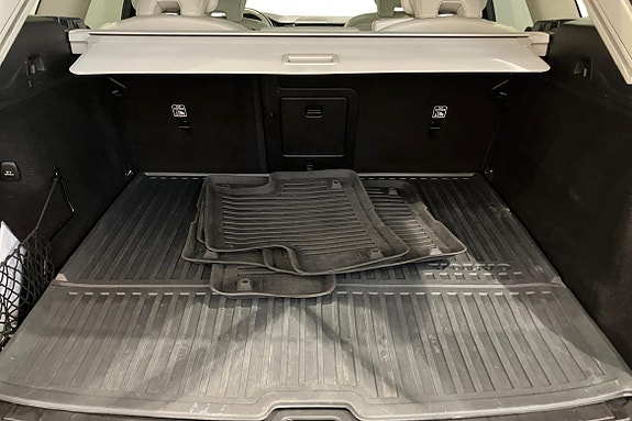 Volvo XC60 12 of 21
