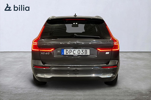 Volvo XC60 5 of 21