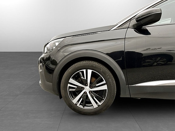 Peugeot 3008 14 of 15