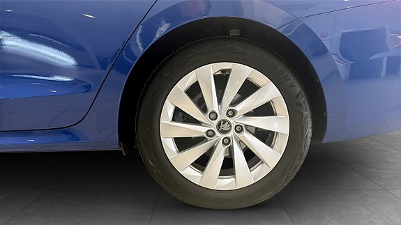 Skoda Octavia 5 of 12