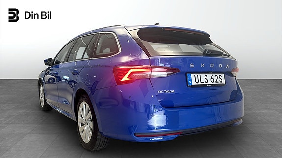 Skoda Octavia 3 of 12