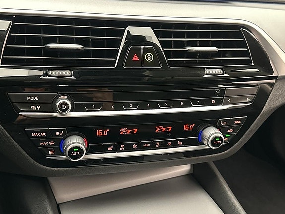 BMW 530e 20 of 30