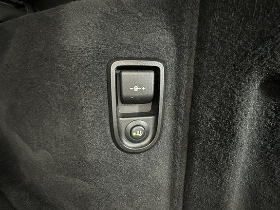 BMW 530e 28 of 30