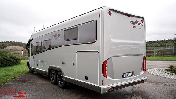 Carthago Chic E-Line I 58 XL Linerclass | Automat | AC x2 | Hydrauliska stödbe 3 of 21