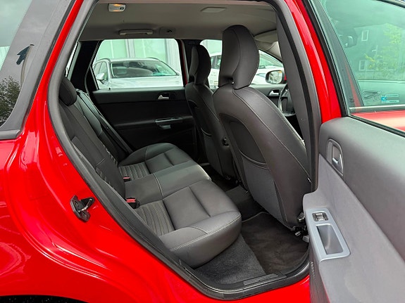 Volvo V50 13 of 14