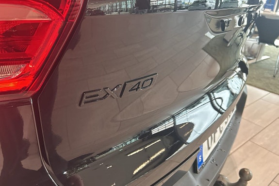 Volvo EX40 14 of 30