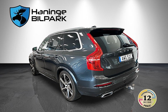 Volvo XC90 8 of 30
