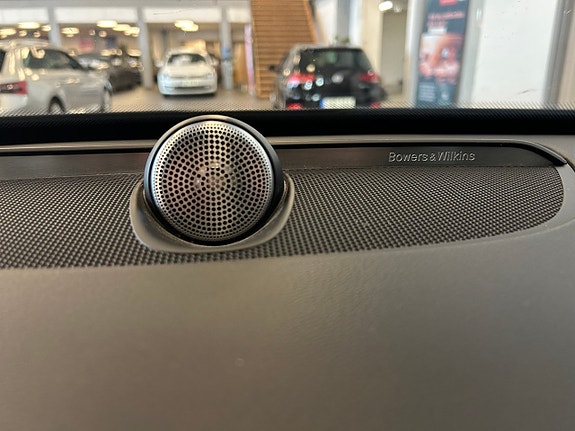 Volvo XC90 23 of 30