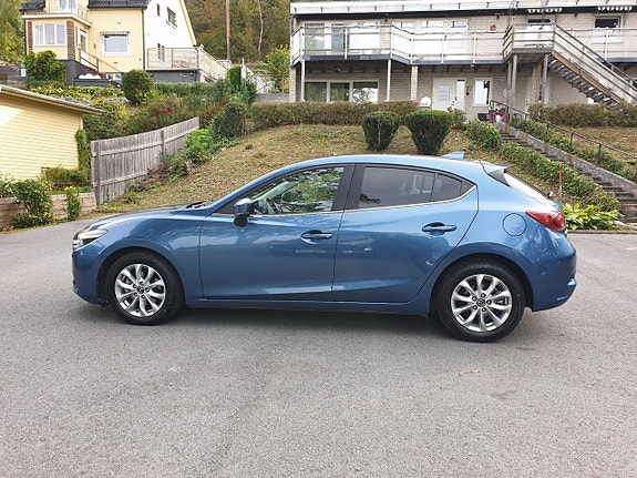 Mazda 3 8 of 24