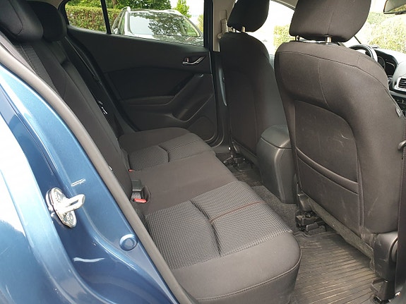 Mazda 3 14 of 24