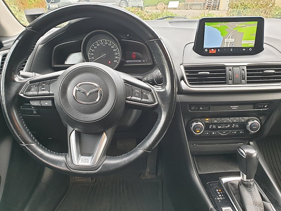 Mazda 3 15 of 24