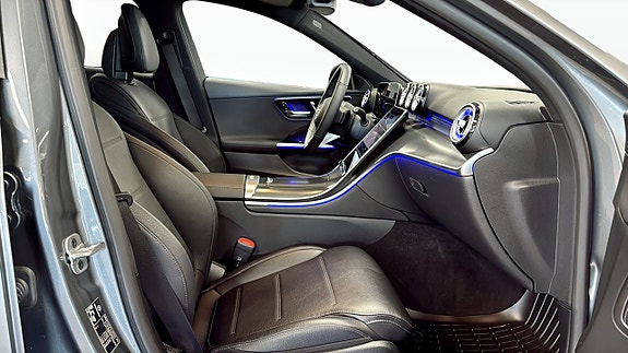 Mercedes-Benz C220 d 3 of 26