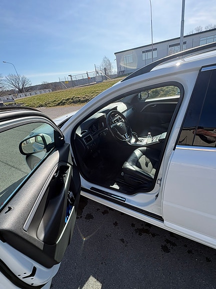 Volvo V70 5 of 5
