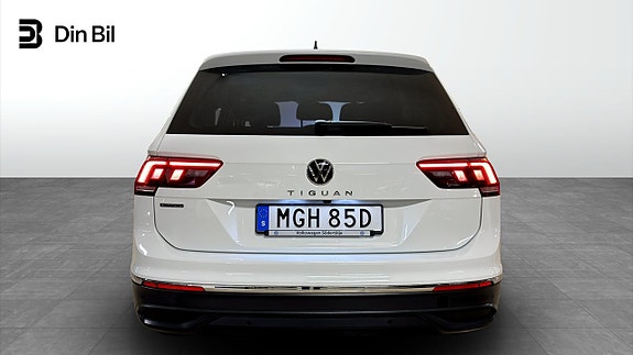 Volkswagen Tiguan Allspace 5 of 12
