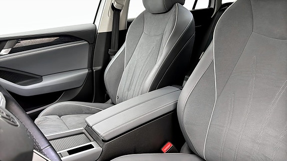 Volkswagen Passat 8 of 19