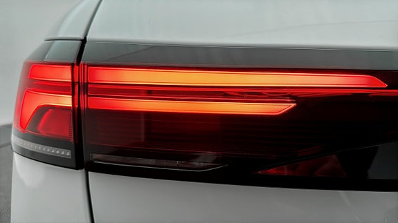 Volkswagen Passat 19 of 19