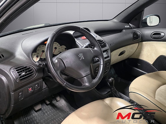 Peugeot 206 16 of 18