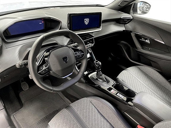 Peugeot 2008 4 of 15