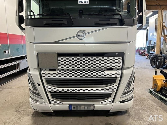VOLVO FH 62 TR Skåpbil (765,000:- ex moms) 4 of 24