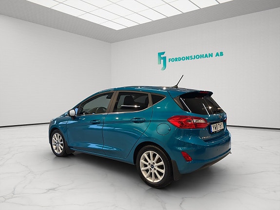 Ford Fiesta 4 of 17