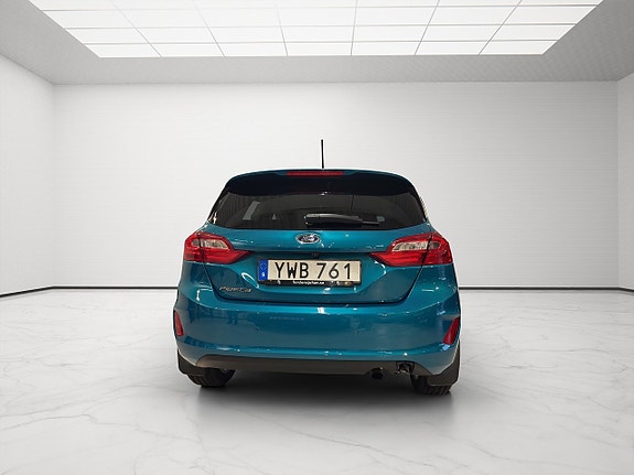 Ford Fiesta 5 of 17