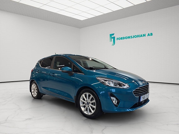 Ford Fiesta 8 of 17