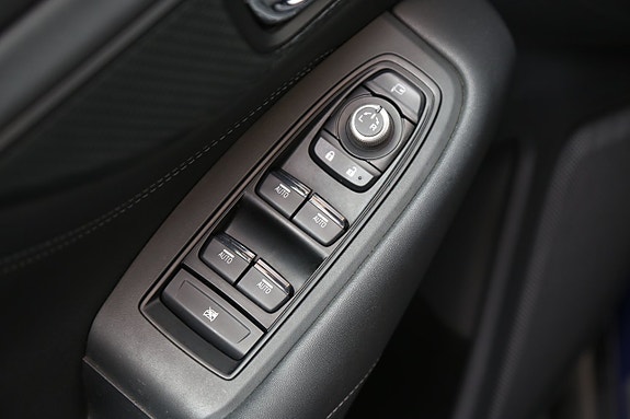 Subaru Outback 12 of 27