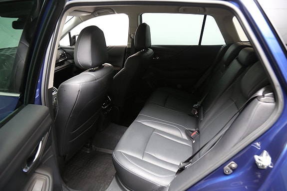 Subaru Outback 24 of 27