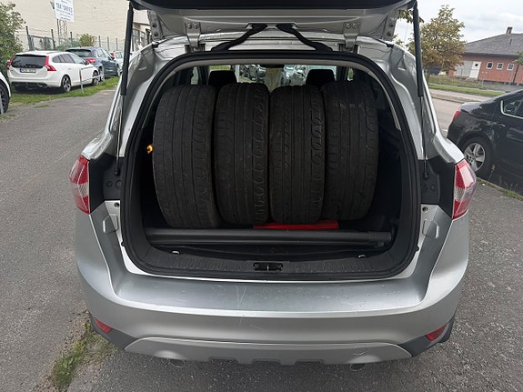 Ford Kuga 8 of 10