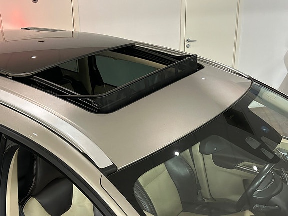Volvo XC60 13 of 21