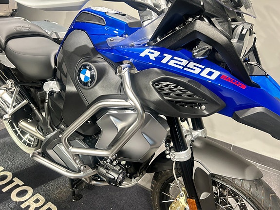 BMW R1250GSA /595mil/Navigator/Väskor/Performance 9 of 18