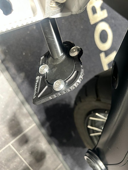 BMW R1250GSA /595mil/Navigator/Väskor/Performance 15 of 18