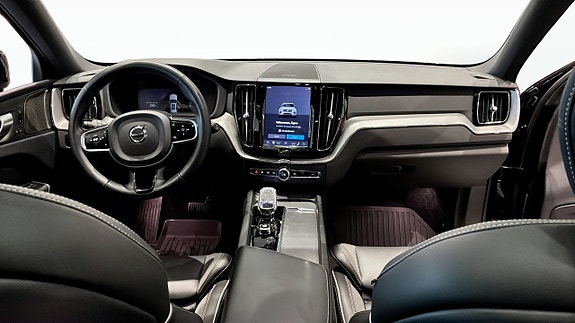 Volvo XC60 4 of 13