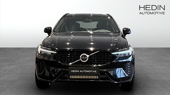 Volvo XC60 8 of 13