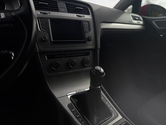 Volkswagen Golf I 5 of 9