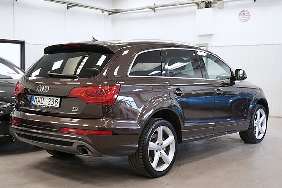 Audi Q7 5 of 26