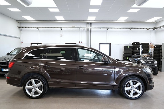 Audi Q7 6 of 26