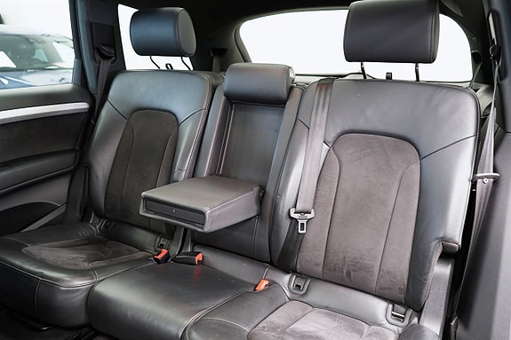 Audi Q7 14 of 26
