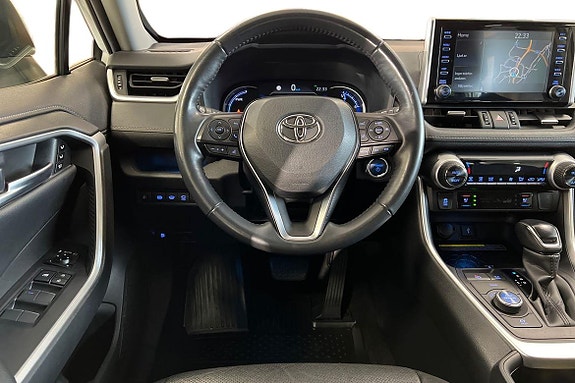 Toyota RAV4 11 of 21