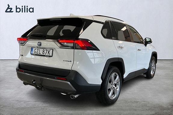 Toyota RAV4 19 of 21