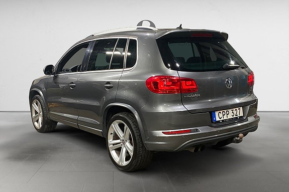Volkswagen Tiguan 5 of 17