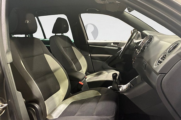 Volkswagen Tiguan 15 of 17