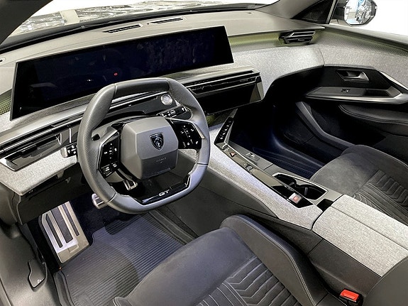 Peugeot 3008 4 of 16