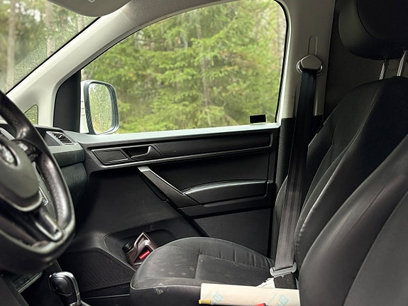 Volkswagen Caddy 16 of 28