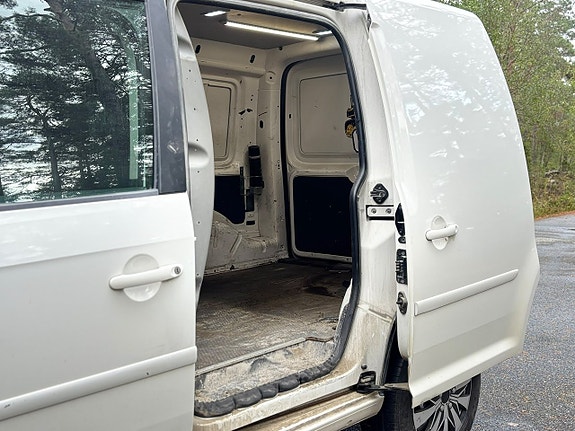 Volkswagen Caddy 12 of 28