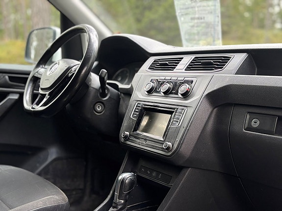 Volkswagen Caddy 14 of 28
