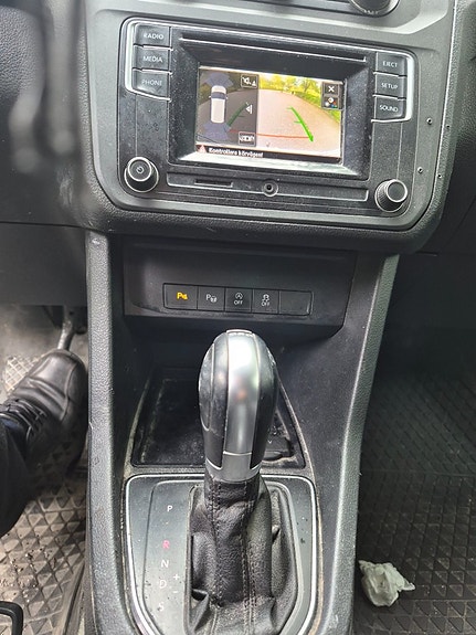 Volkswagen Caddy 26 of 28