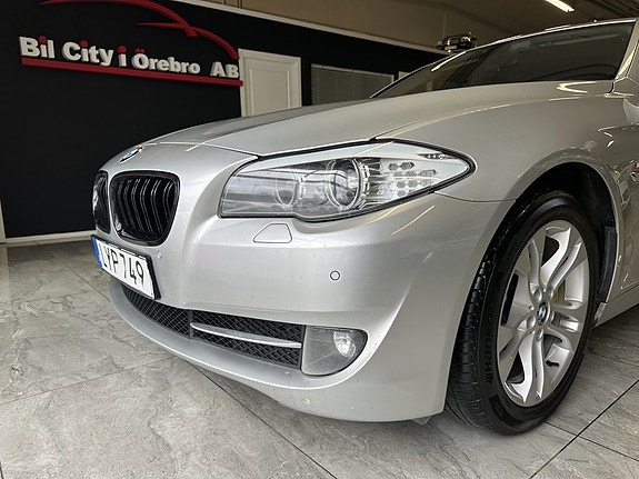 BMW 520i 6 of 23