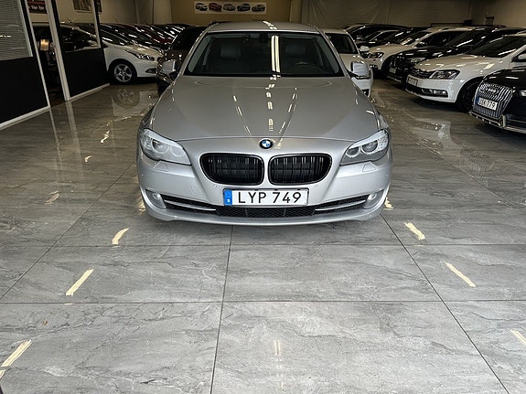 BMW 520i 12 of 23
